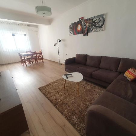 Apartment In The Heart Of Tirana , Bllok Eksteriør billede